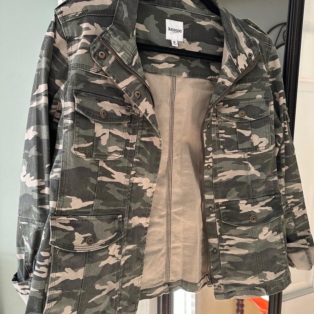 Kensie Women's Camouflage Jacket